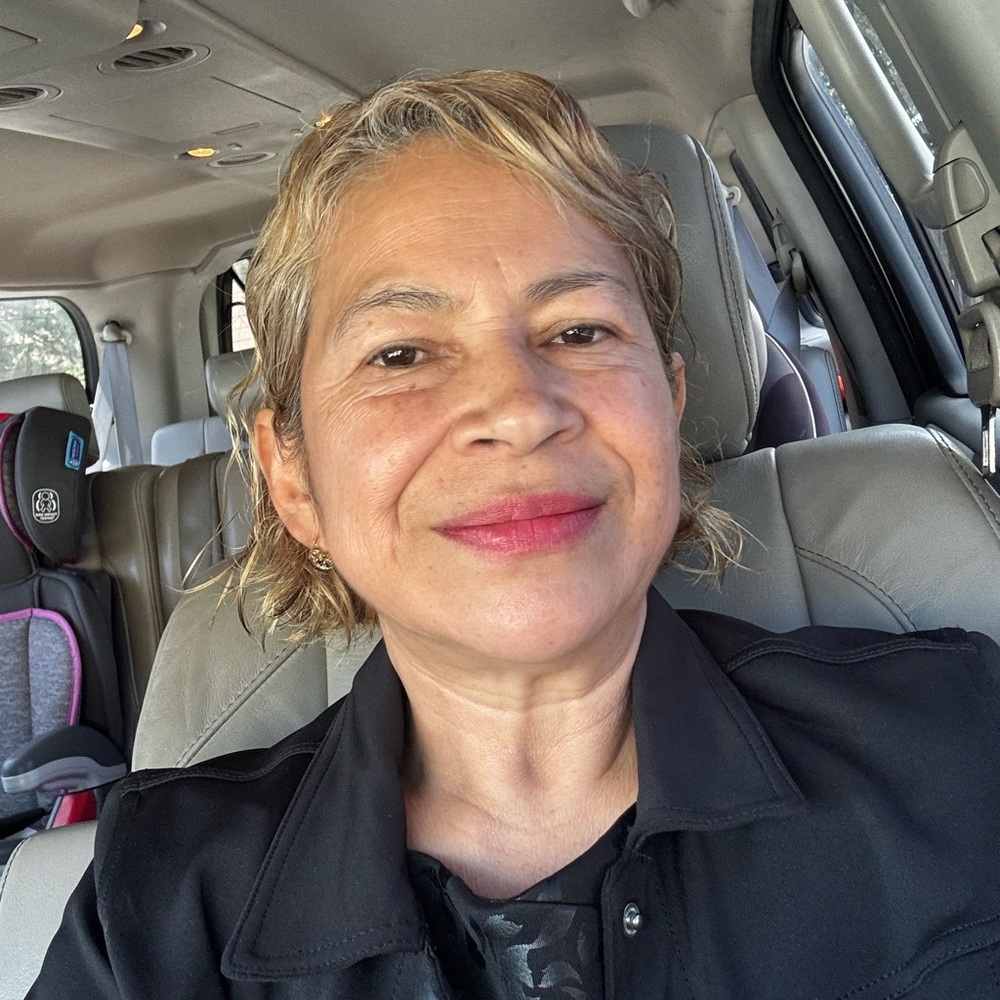 Meet your Posher, Maria